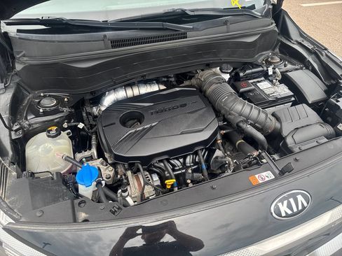 Used 2021 Kia Seltos S AWD/4WD image 44