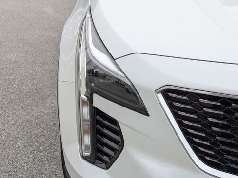 Used 2021 Cadillac XT4 Premium Luxury w/ Driver Assist Package image 10