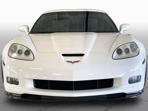 Used 2012 Chevrolet Corvette Grand Sport w/ 3LT Preferred Equipment Group RWD image 3