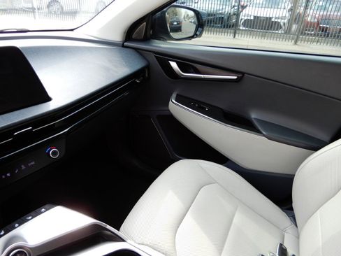 Used 2023 Kia EV6 Wind w/ Wind Technology Package image 17