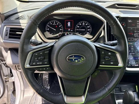 Used 2024 Subaru Ascent Limited AWD/4WD image 41