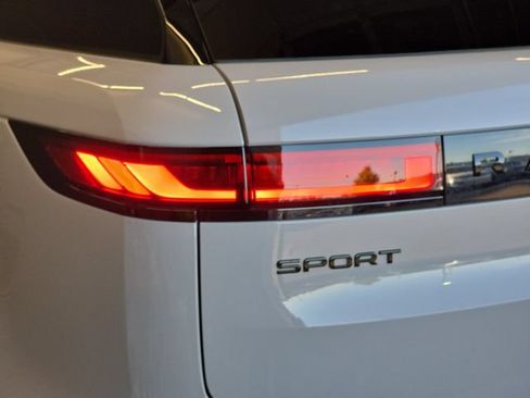 New 2026 Land Rover Range Rover Sport Autobiography AWD/4WD image 23