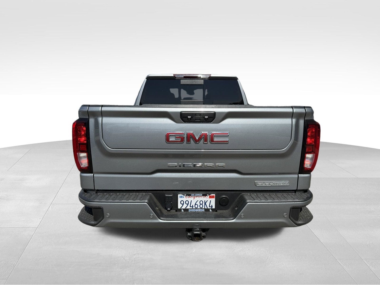 Used 2023 GMC Sierra 1500 Elevation w/ Elevation Premium Package AWD/4WD image 4