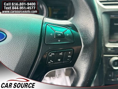 Used 2016 Ford Explorer XLT w/ Equipment Group 202A AWD/4WD image 19