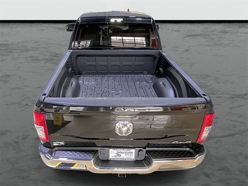 Used 2022 RAM 2500 Tradesman w/ Chrome Appearance Group image 3