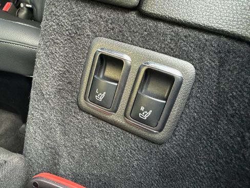 Used 2019 Mercedes-Benz GLS 450 4MATIC w/ Premium 1 Package image 37