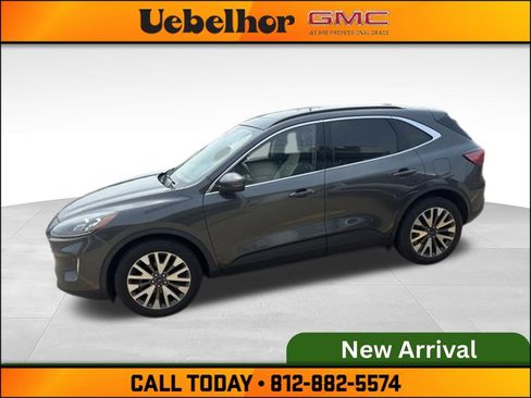 Used 2020 Ford Escape Titanium AWD/4WD image 10