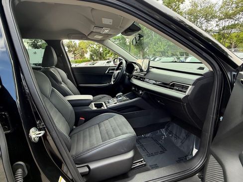 Used 2022 Mitsubishi Outlander SE AWD/4WD image 17