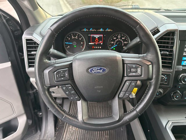 Used 2017 Ford F150 XLT w/ Equipment Group 302A Luxury AWD/4WD image 15