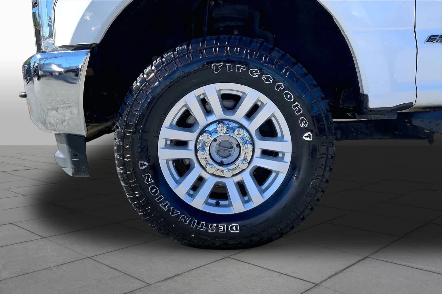 Used 2018 Ford F250 XLT AWD/4WD image 11