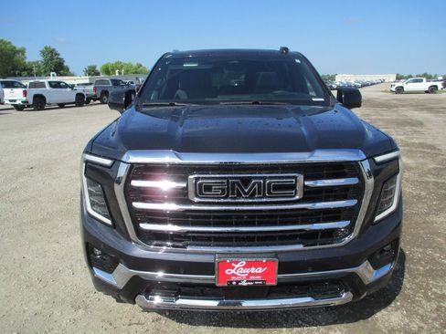New 2026 GMC Yukon XL Elevation w/ Elevation Premium Package AWD/4WD image 10