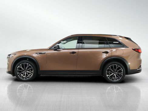 Certified 2025 MAZDA CX-70 Plug-In Hybrid w/ Premium Pkg image 2