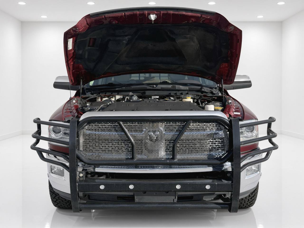 Used 2018 RAM 3500 Laramie AWD/4WD image 9