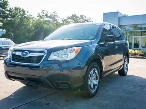 Used 2014 Subaru Forester 2.5i AWD/4WD image 11