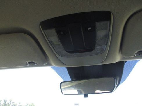 Used 2022 Kia Sorento LX image 23