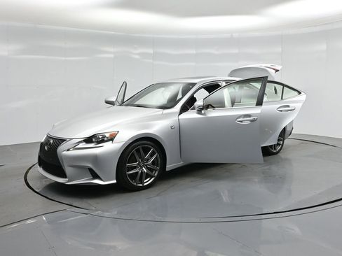Used 2015 Lexus IS 250 image 28