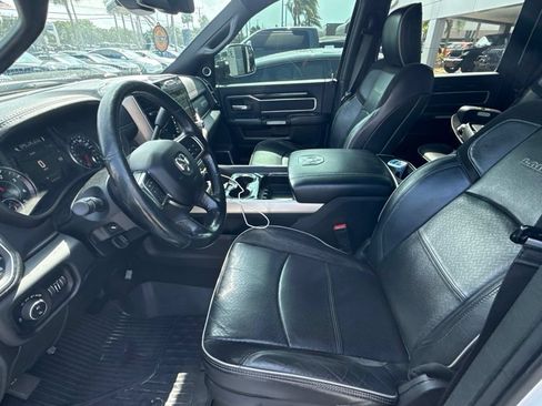 Used 2019 RAM 2500 Laramie AWD/4WD image 13