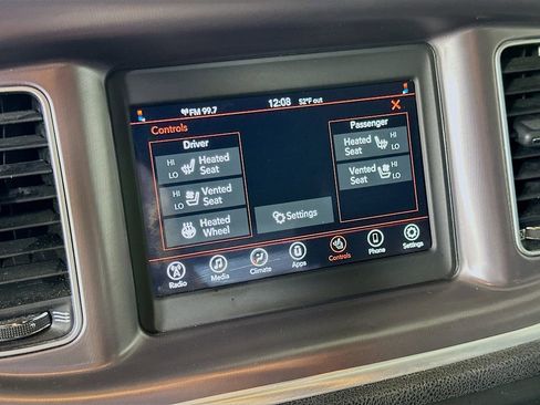 Used 2021 Dodge Charger SXT w/ Leather Interior Group image 25