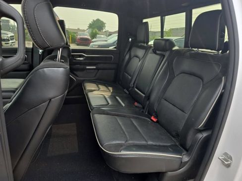 Used 2024 RAM 1500 Laramie AWD/4WD image 10
