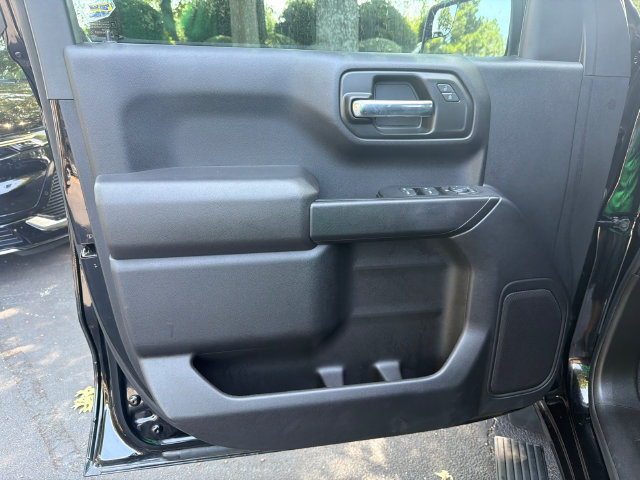 Used 2023 Chevrolet Silverado 1500 Custom RWD image 10