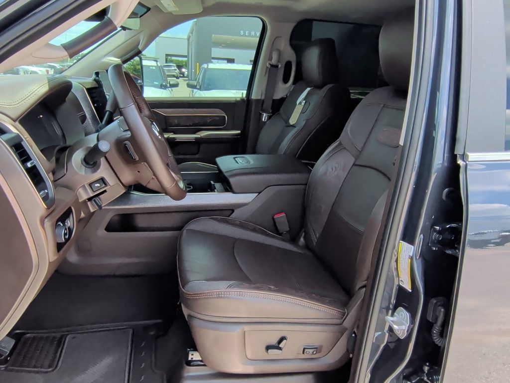 Used 2026 RAM 2500 Limited AWD/4WD image 13