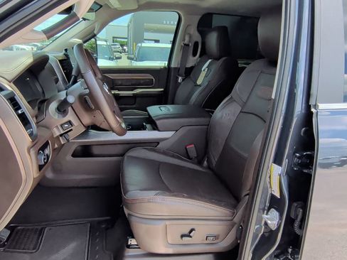 Used 2026 RAM 2500 Limited AWD/4WD image 13