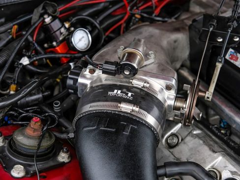 Used 2004 Ford Mustang Cobra RWD image 51