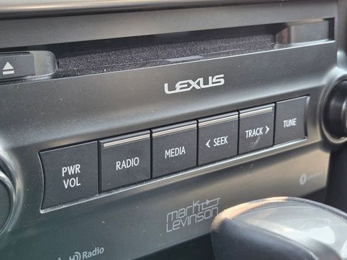 Used 2023 Lexus GX 460 Premium AWD/4WD image 18