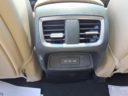 Used 2024 Acura RDX SH-AWD w/ Technology Package image 15