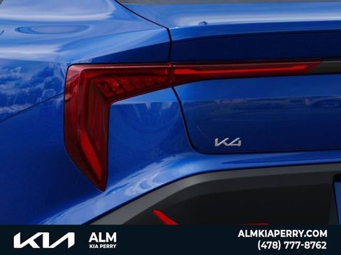 New 2026 Kia K4 FWD image 11