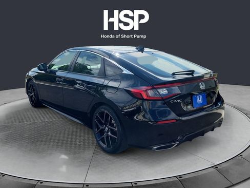 Certified 2024 Honda Civic Sport Touring image 3