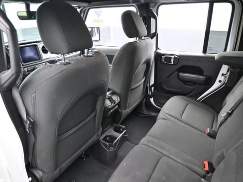 Used 2022 Jeep Wrangler Unlimited Sport AWD/4WD image 33