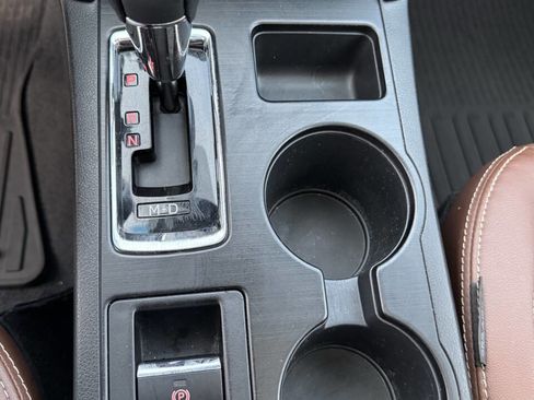 Used 2018 Subaru Outback 3.6R Touring w/ Popular Package #3 image 39