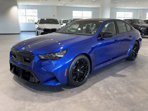 New 2026 BMW M5 w/ Executive Package image 3