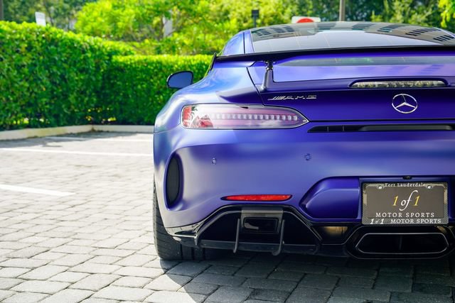 Used 2020 Mercedes-Benz AMG GT R image 24