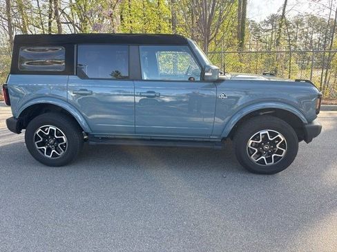 Used 2023 Ford Bronco Outer Banks image 4