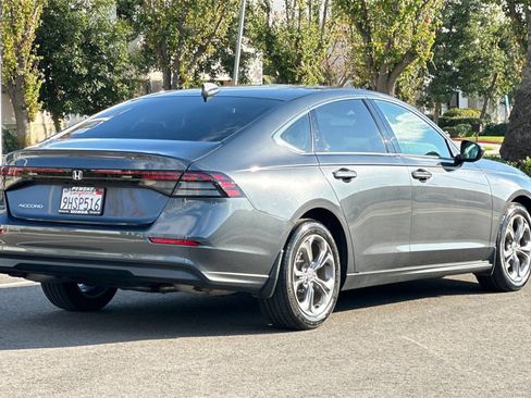 Certified 2023 Honda Accord EX image 4