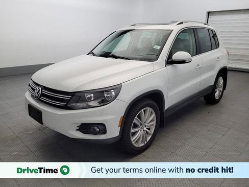 Used 2015 Volkswagen Tiguan SEL image 1