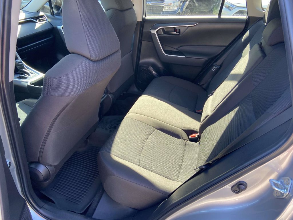 Used 2025 Toyota RAV4 LE FWD image 16