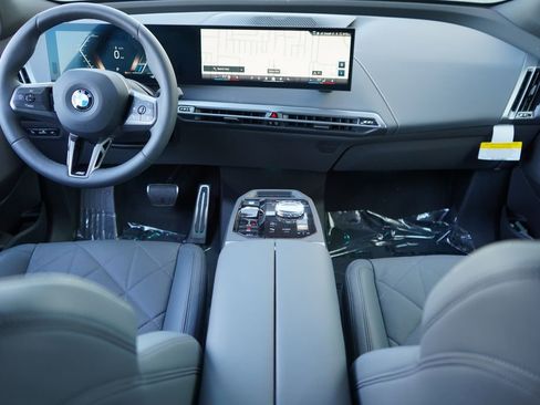 New 2026 BMW iX xDrive45 w/ M Sport Package image 14