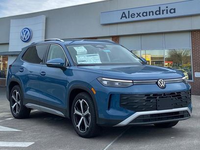 New 2026 Volkswagen Tiguan SE