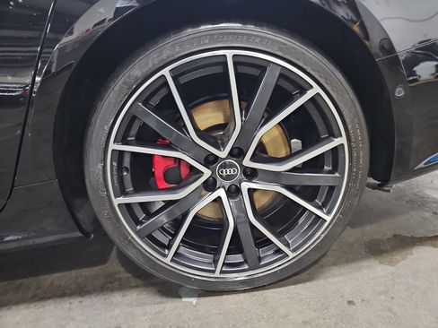 Used 2021 Audi S7 Premium Plus w/ S Sport Package image 34