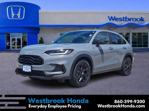 Certified 2024 Honda HR-V Sport image 1