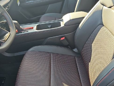 New 2026 Nissan Kicks SR image 5