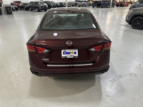 Used 2023 Nissan Altima 2.5 SV image 8