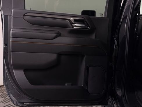 Used 2024 GMC Sierra 2500 AT4 w/ AT4 Premium Plus Package AWD/4WD image 26