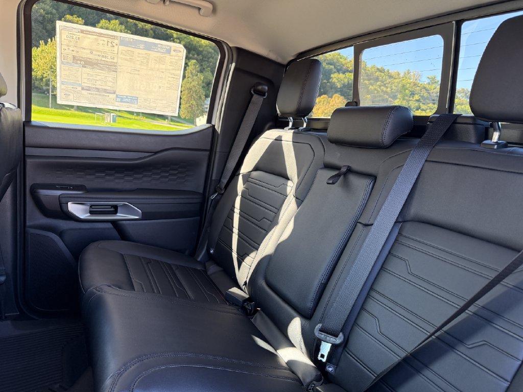 New 2026 Ford Ranger Lariat w/ Black Appearance Package AWD/4WD image 37