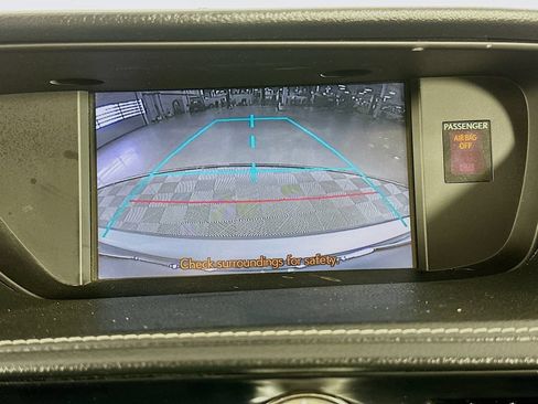 Used 2014 Lexus ES 300h w/ Luxury Package w/Bamboo Trim FWD image 14