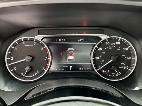 Used 2023 Nissan Rogue SL w/ SL Premium Package image 25