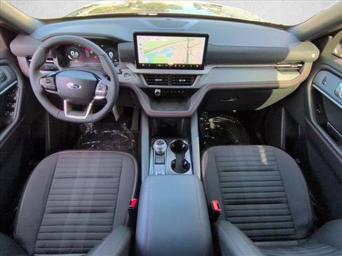 New 2026 Ford Explorer ST-Line w/ ST-Line Street Pack image 15